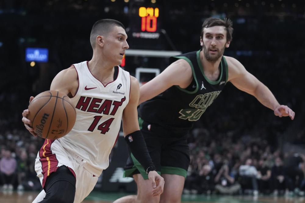 季后赛中 季后赛中