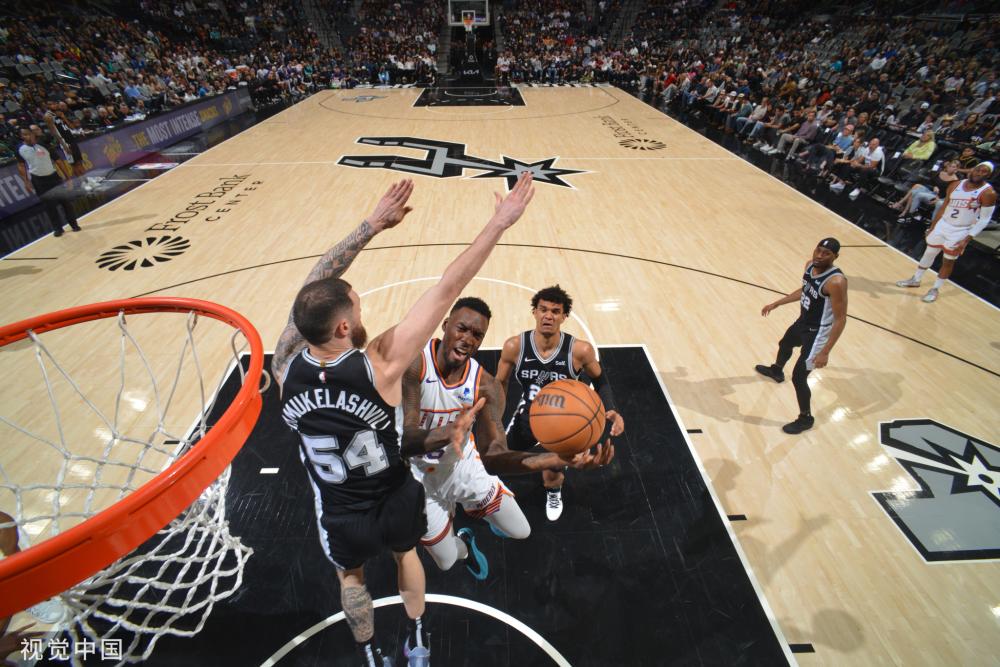 的基础上 的基础上